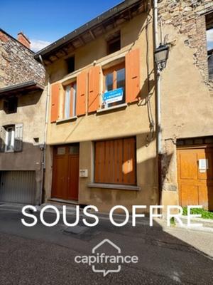 Maison - 103 m² - 9 pièces