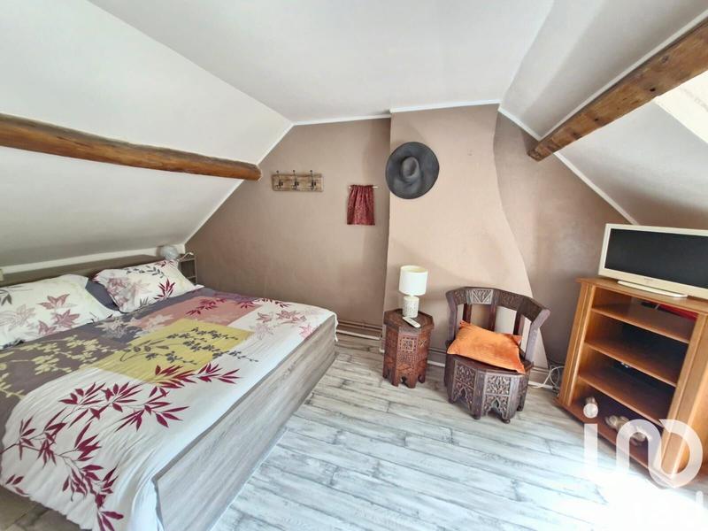 Maison - 200 m² - 11 pièces