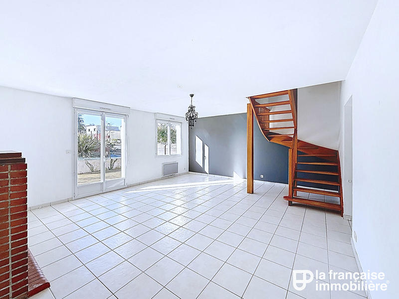 Maison - 123 m² - 6 pièces