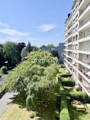 Appartement - 122 m² - 5 pièces