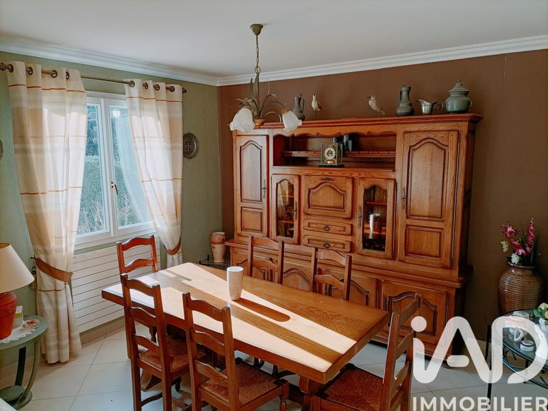 Maison - 140 m² - 7 pièces