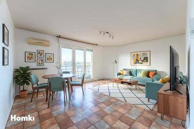 Appartement - 82 m² - 4 pièces