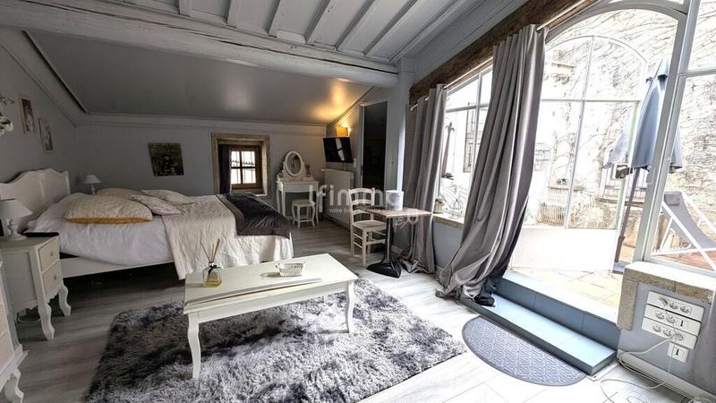 Hôtel particulier - 374 m² - 10 pièces