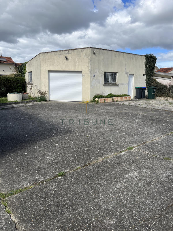 Maison - 183 m² - 8 pièces