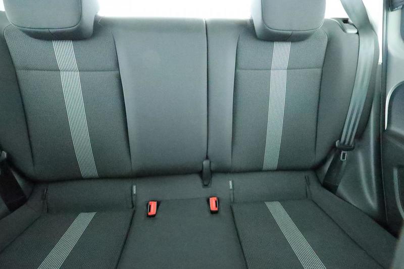 Volkswagen Up! 1.0 BlueMotion Tech High Up! Asg5 5p 75 ch