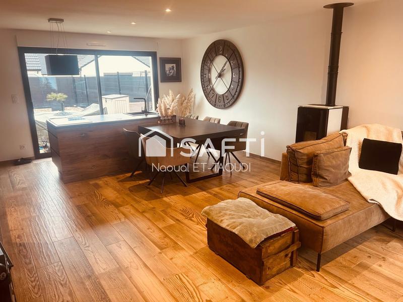 Maison - 100 m² - 4 pièces