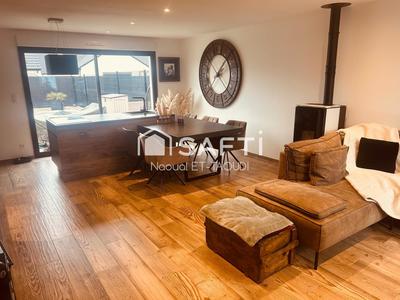 Maison - 100 m² - 4 pièces