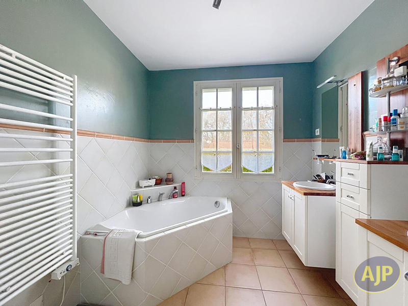 Maison - 154 m² - 5 pièces