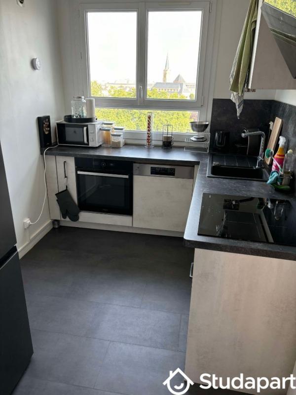 Chambre - 10 m² - 1 pièce