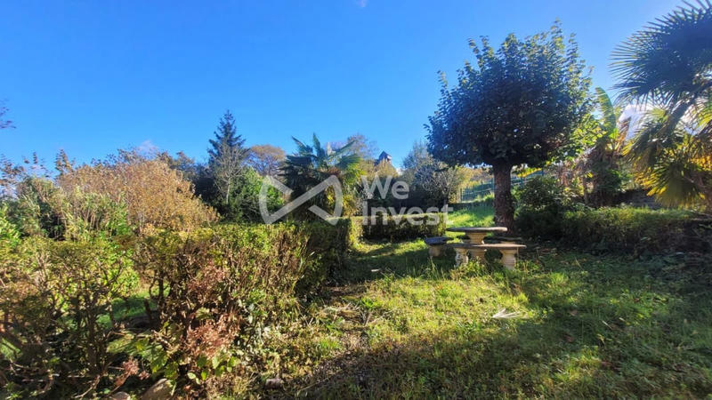 Maison - 220 m² - 7 pièces