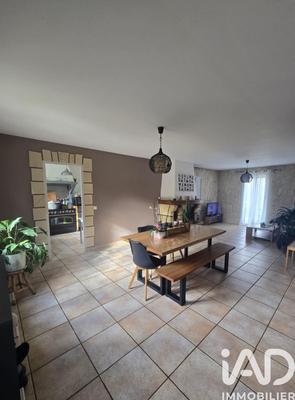 Maison - 110 m² - 7 pièces