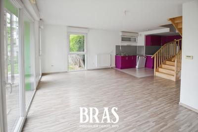 Maison - 80 m² - 4 pièces