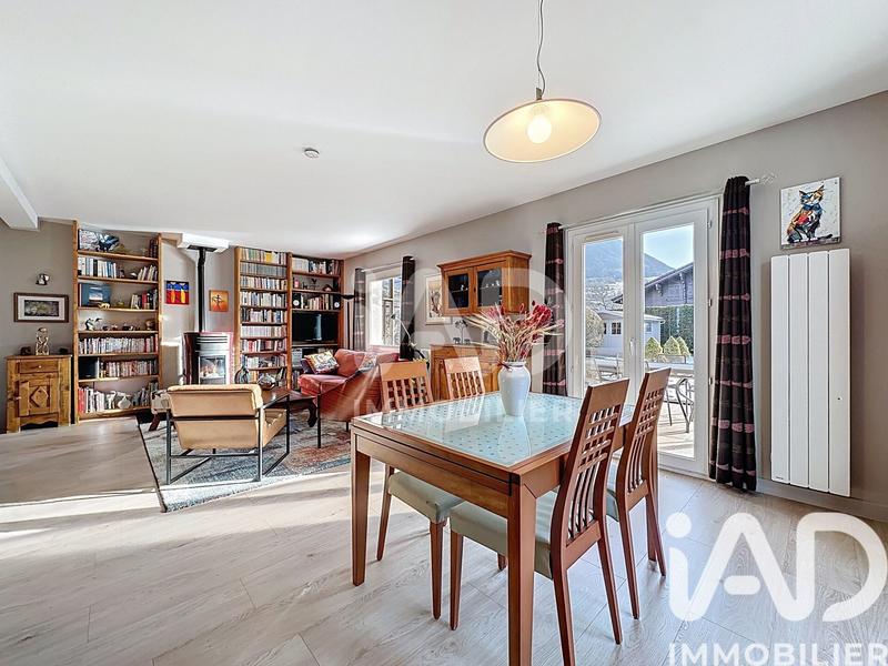 Maison - 138 m² - 5 pièces