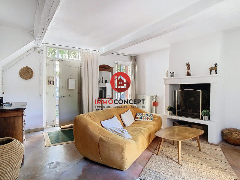 Maison ancienne - 95 m² - 3 pièces