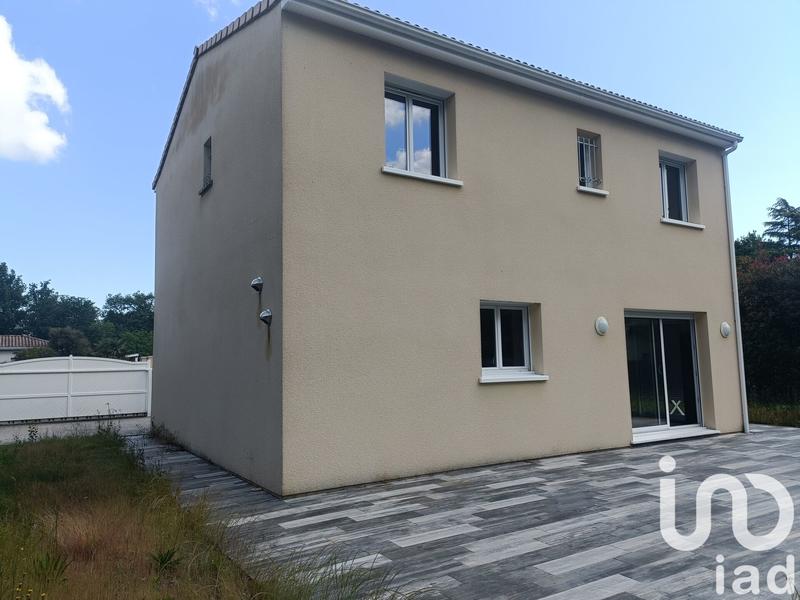 Maison - 122 m² - 5 pièces