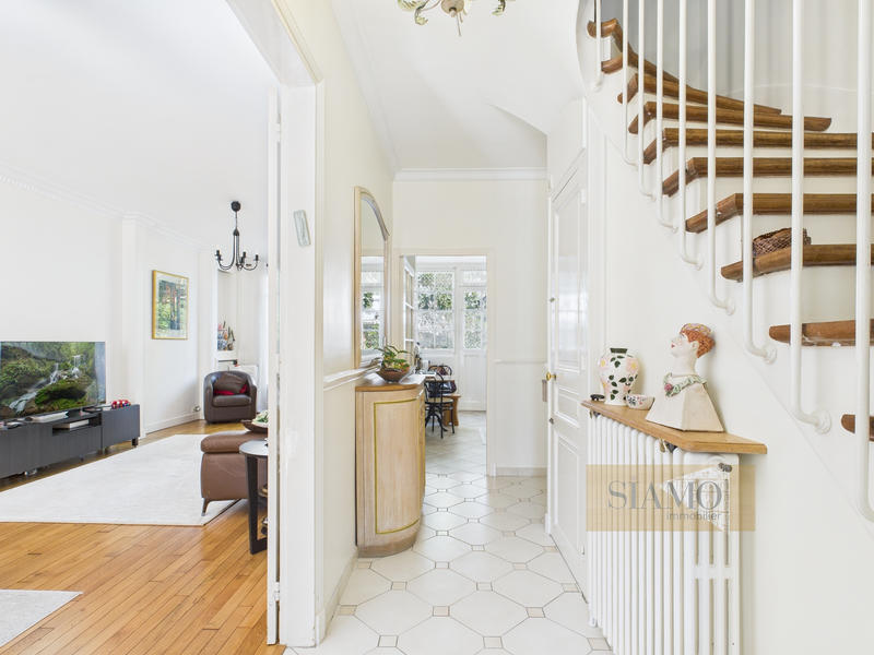 Maison - 152 m² - 7 pièces