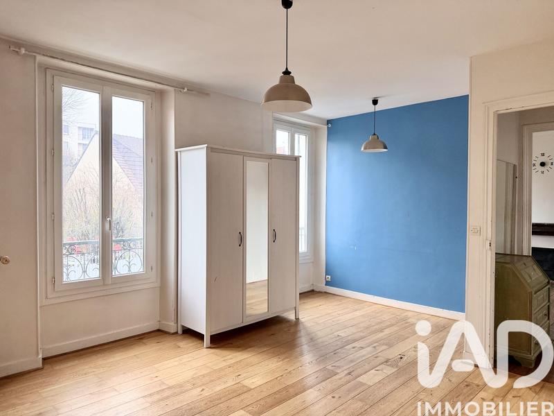 Maison - 317 m² - 9 pièces