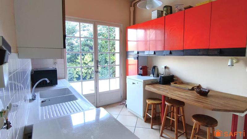 Villa - 179 m² - 9 pièces