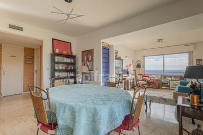 Appartement ancien - 71 m² - 2 pièces