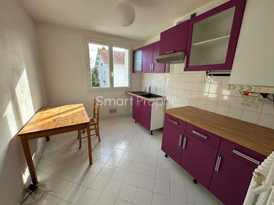 Appartement - 77 m² - 4 pièces