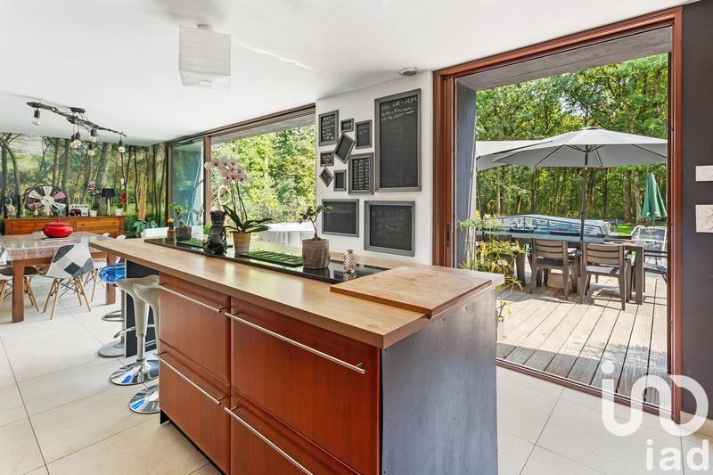 Maison - 190 m² - 7 pièces