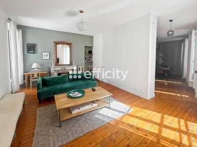 Maison bourgeoise - 206 m² - 9 pièces