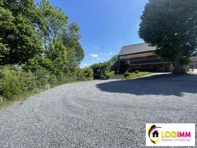 Local d'activités - 225 m²