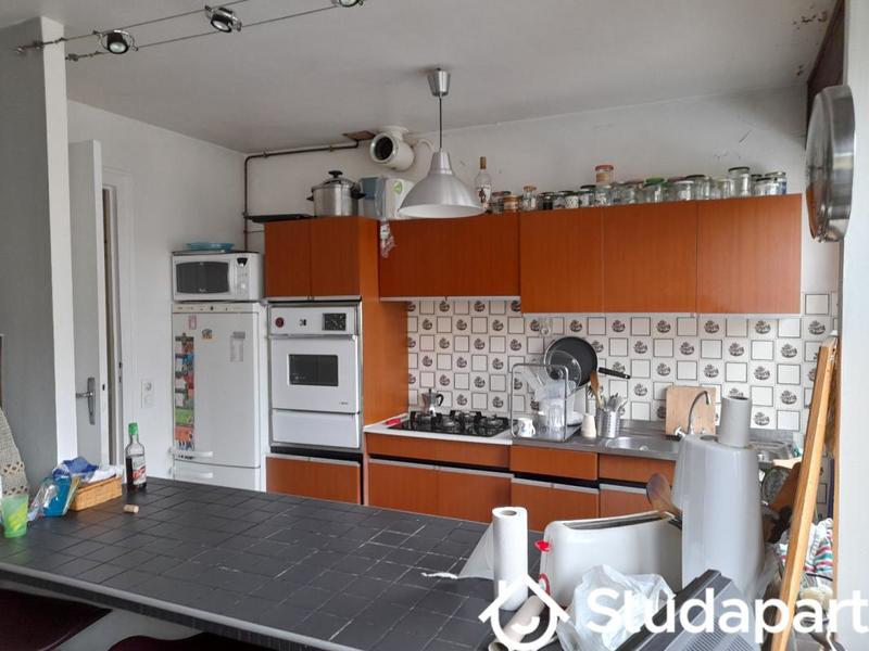 Chambre - 11 m² - 1 pièce