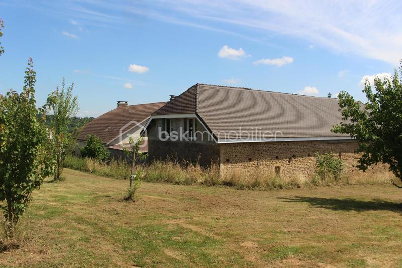 Corps de ferme - 230 m² - 7 pièces