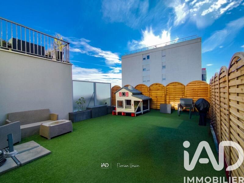 Appartement - 81 m² - 4 pièces