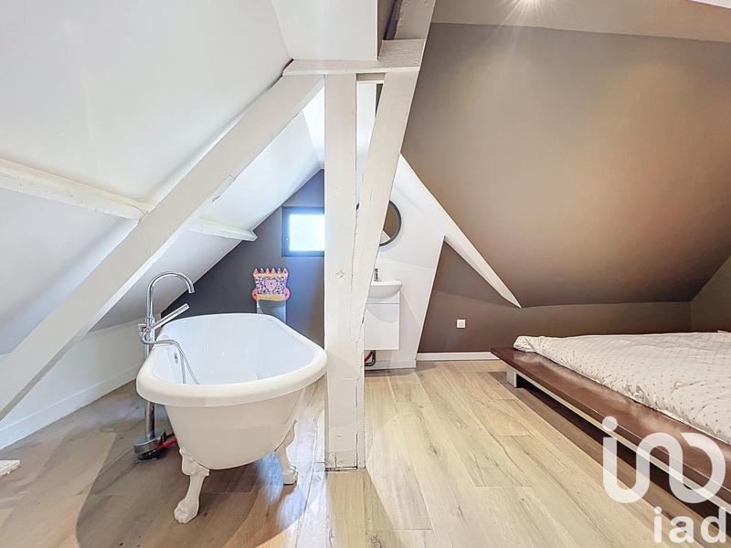 Maison - 134 m² - 6 pièces