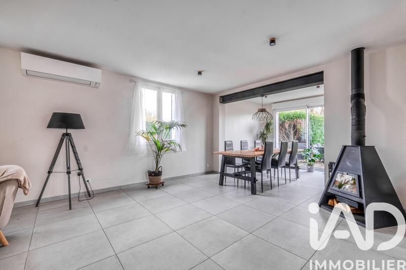Maison - 138 m² - 5 pièces