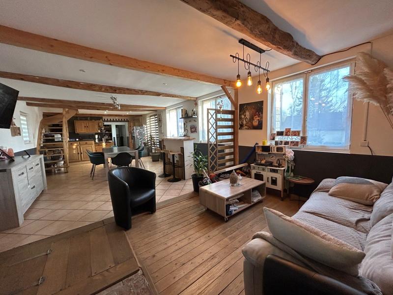 Maison - 97 m² - 4 pièces