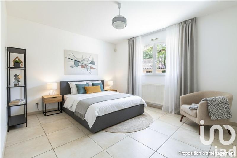 Maison - 230 m² - 7 pièces