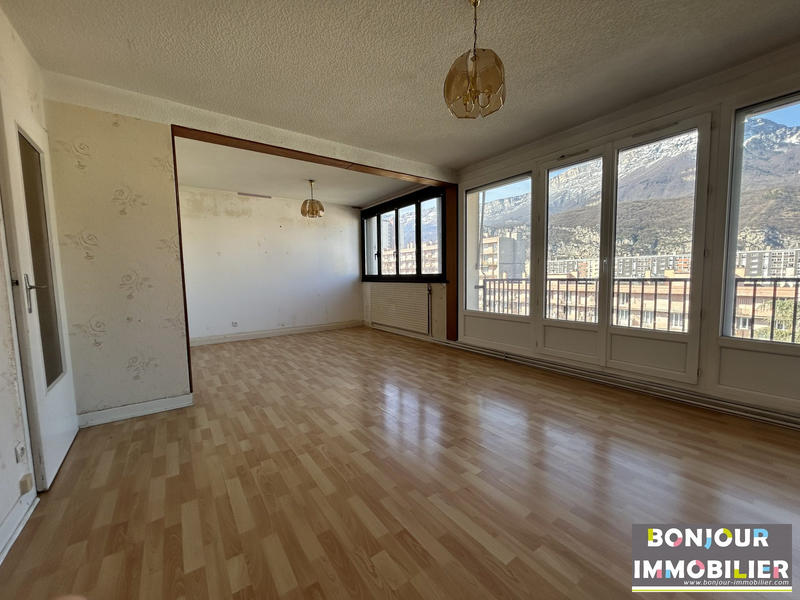 Appartement - 73 m² - 4 pièces