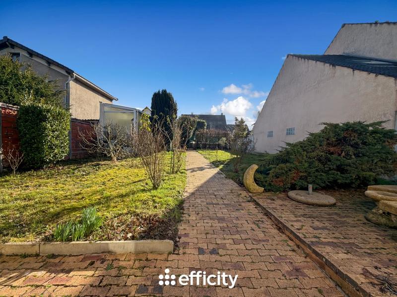 Pavillon - 140 m² - 6 pièces