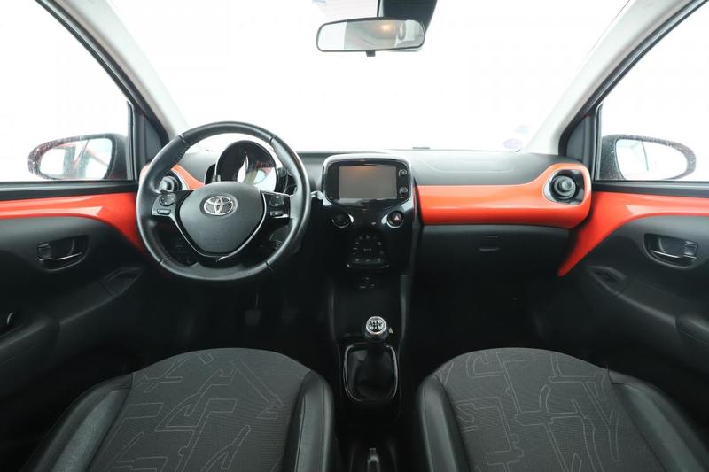 Toyota Aygo 1.0 Vvt-i X-Wave 5p 69 ch