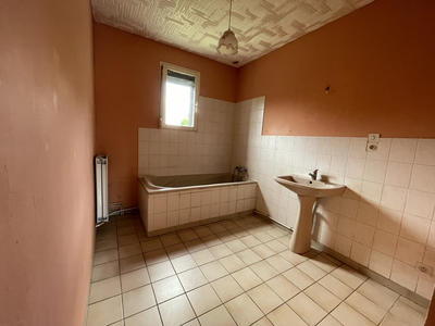 Maison - 110 m² - 5 pièces