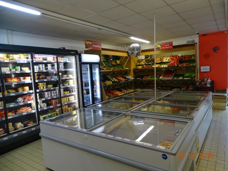 Fonds de commerce - 180 m²