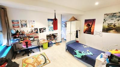 Maison - 154 m² - 7 pièces