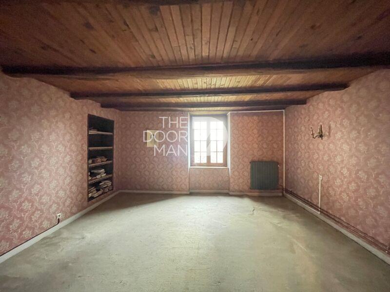 Maison - 436 m² - 8 pièces