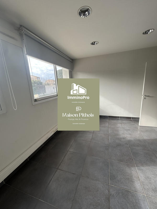 Local d'activités - 570 m²