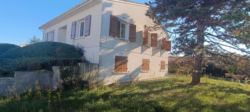Maison - 120 m² - 6 pièces