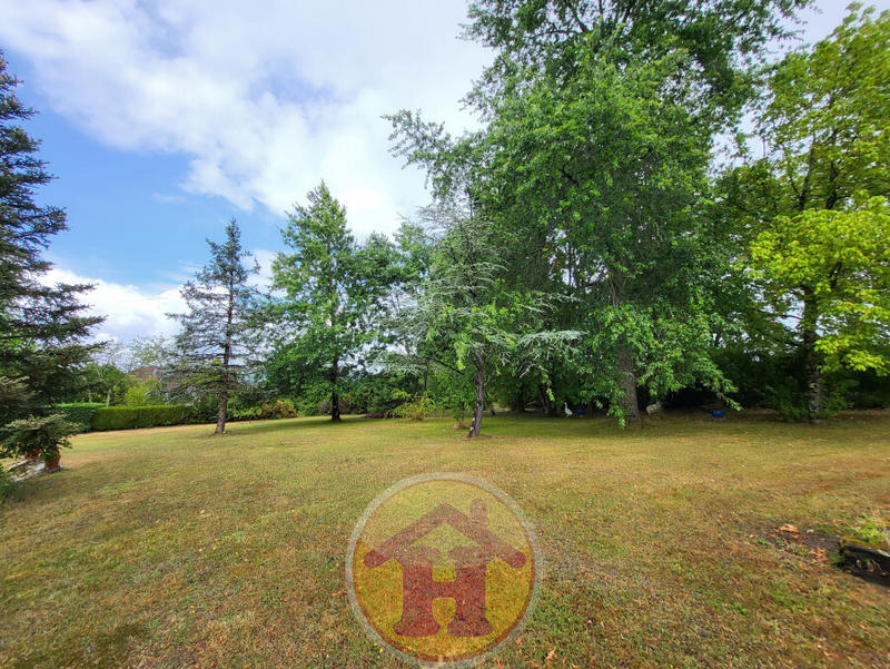 Maison - 181 m² - 6 pièces