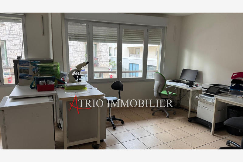 Local commercial - 152 m²