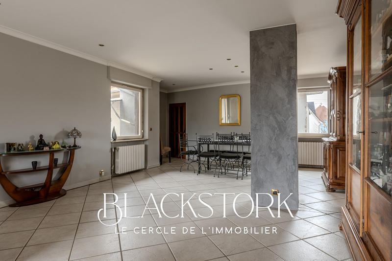 Maison - 170 m² - 5 pièces