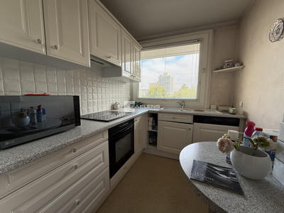 Appartement - 85 m² - 3 pièces