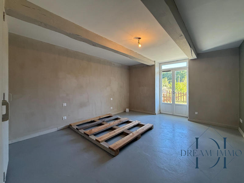 Maison - 196 m² - 5 pièces