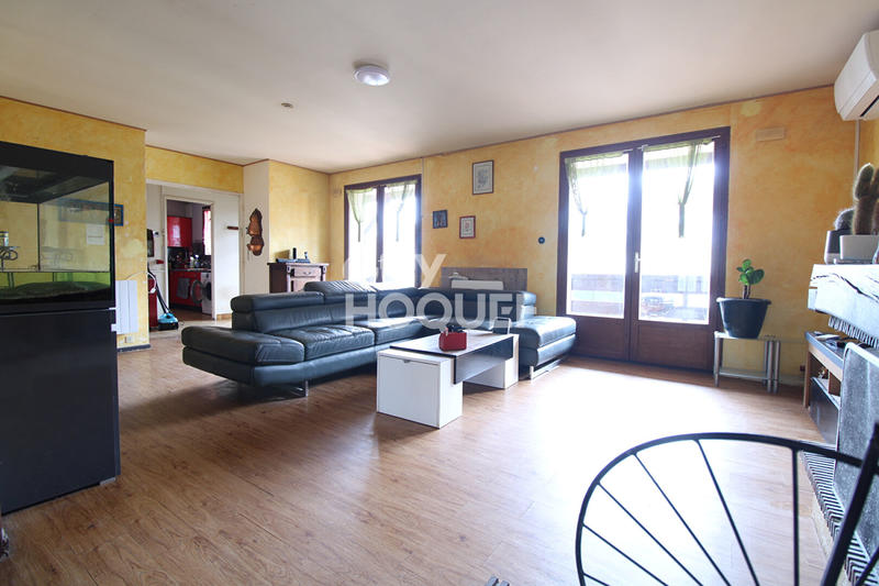 Maison - 95 m² - 5 pièces