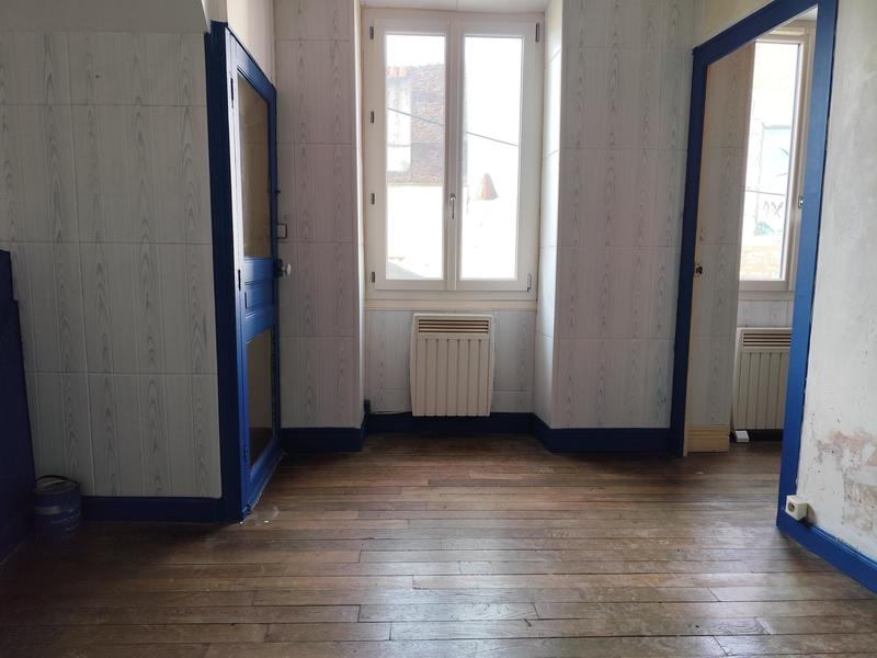 Maison - 1 m² - 4 pièces